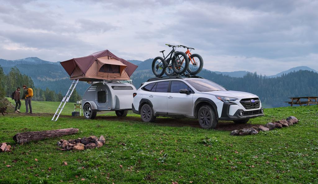 White 2023 Subaru Outback