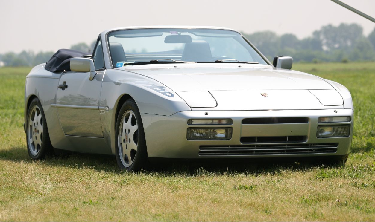 Porsche 944 Turbo Cabriolet