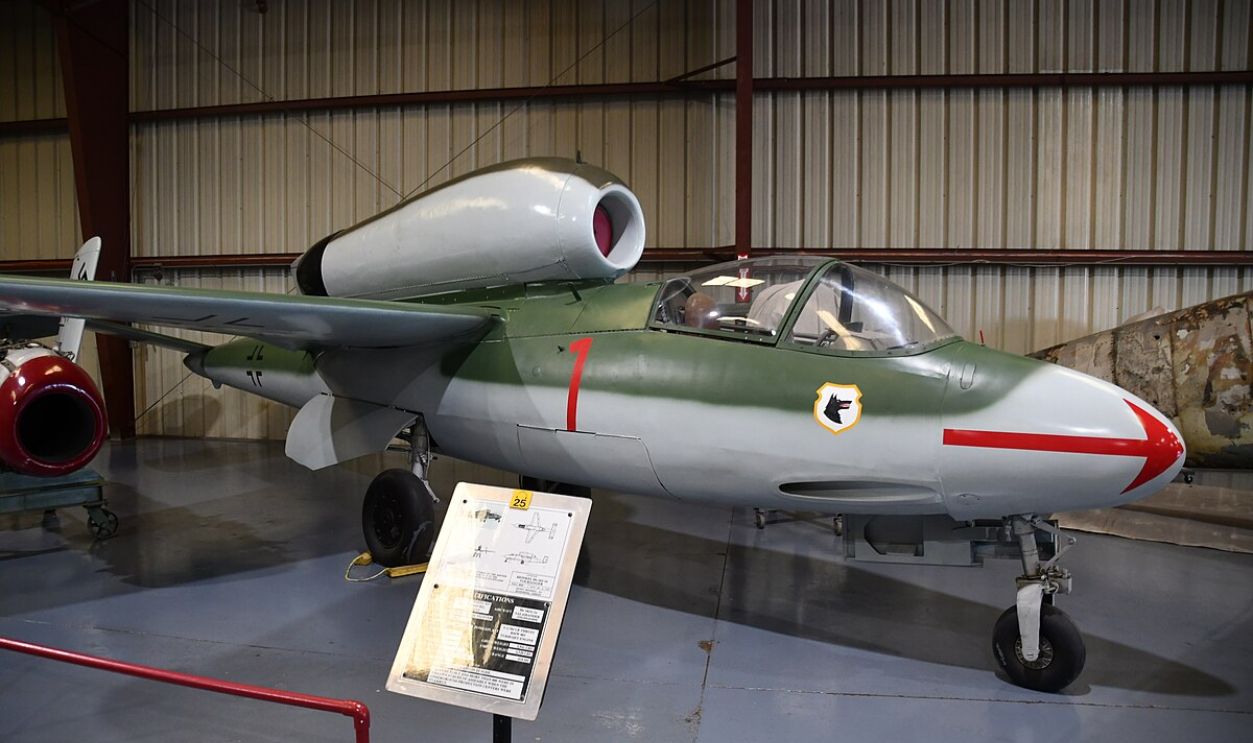 Heinkel He 162 Volksjäger