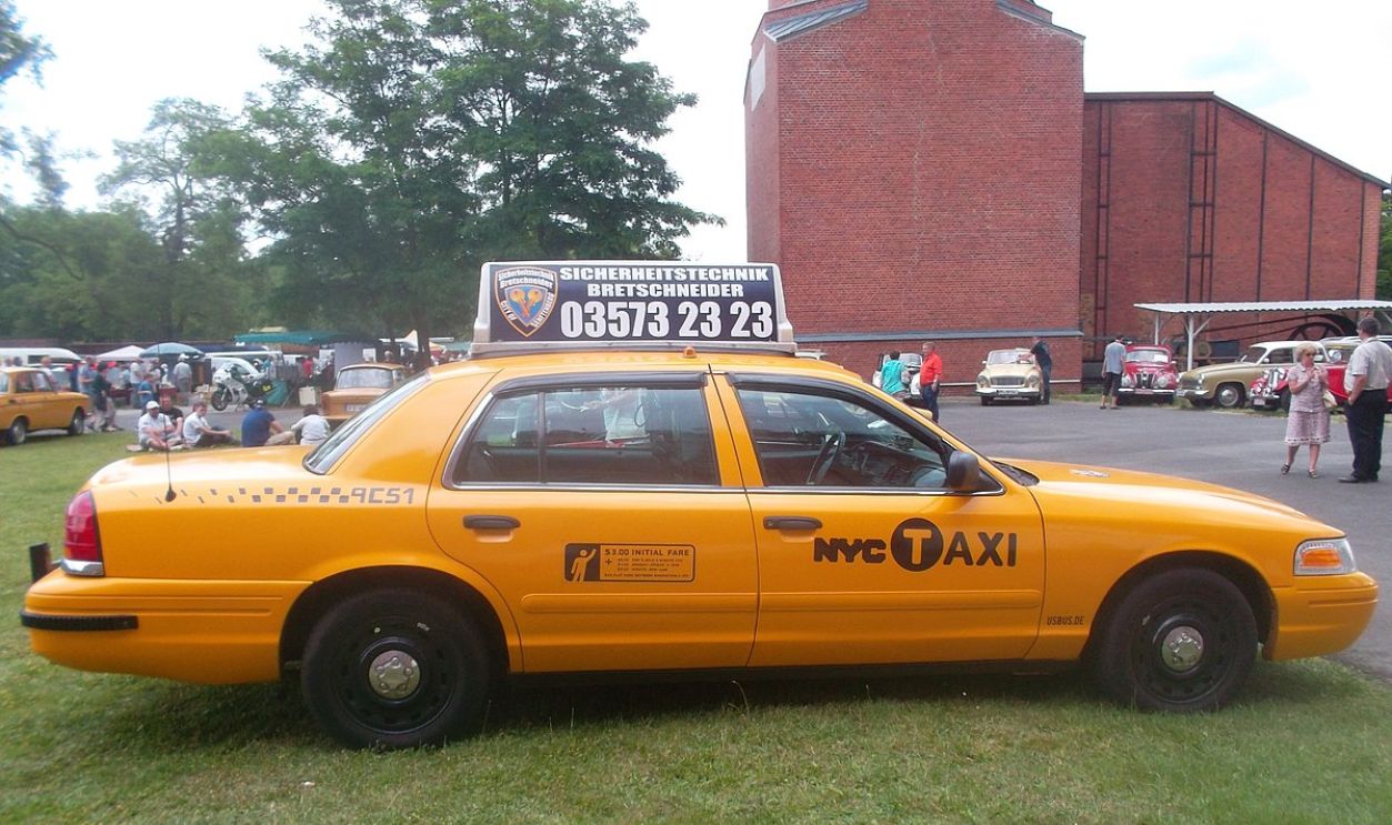 Yellow Taxi Ford Crown Victoria