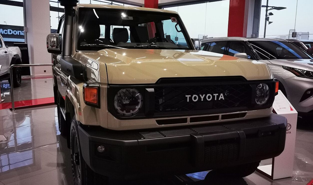 Toyota Land Cruiser (2024)