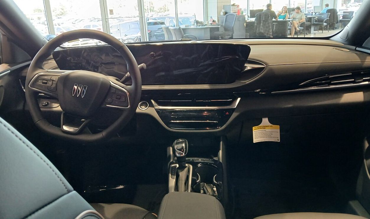 Buick Envista (2024)