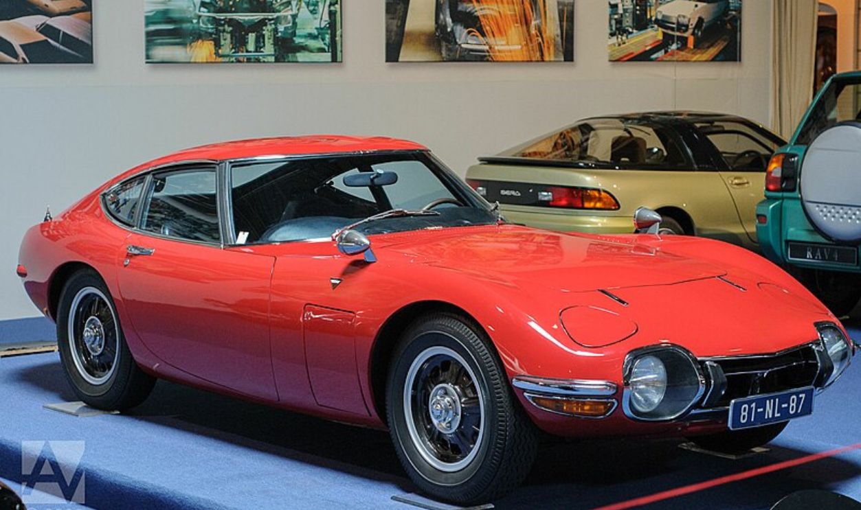 Toyota 2000GT