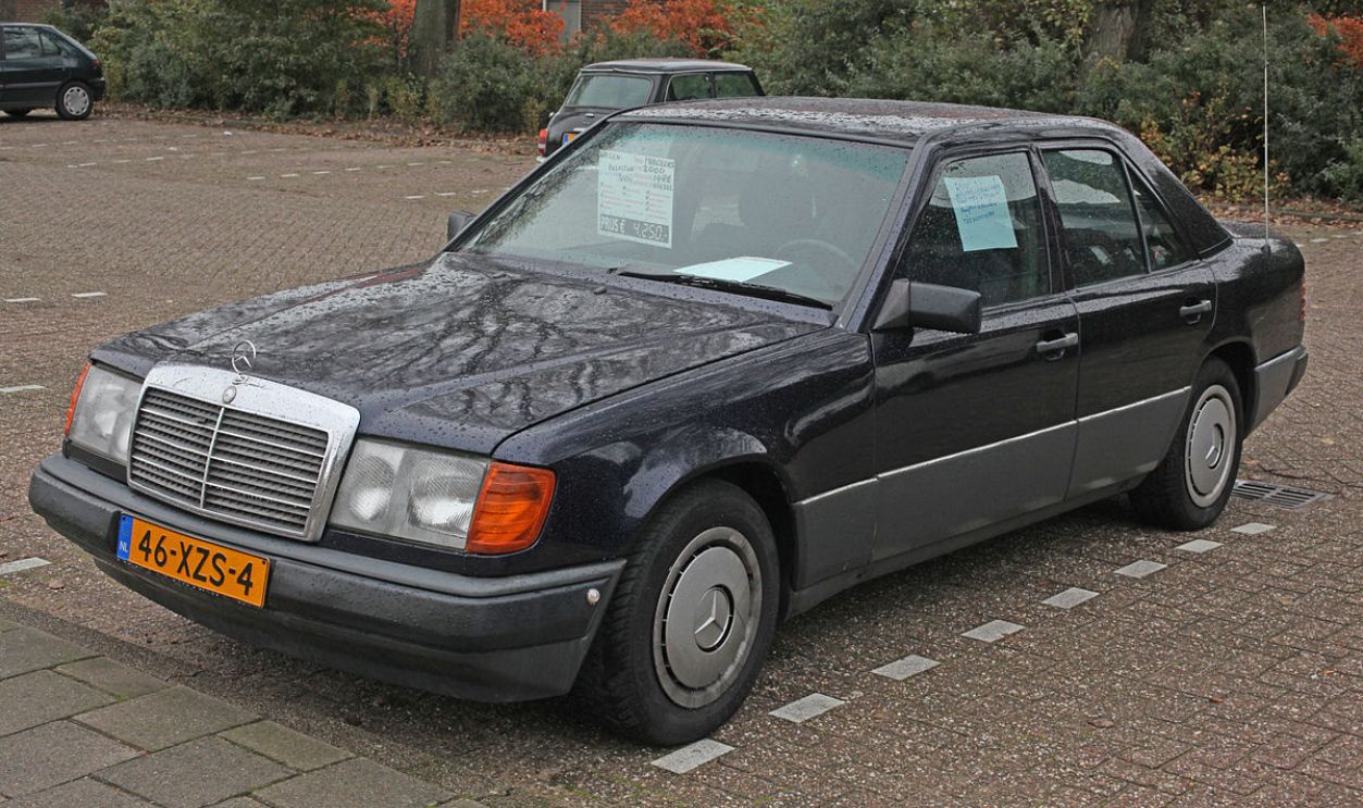 1986 Mercedes-Benz 200 D