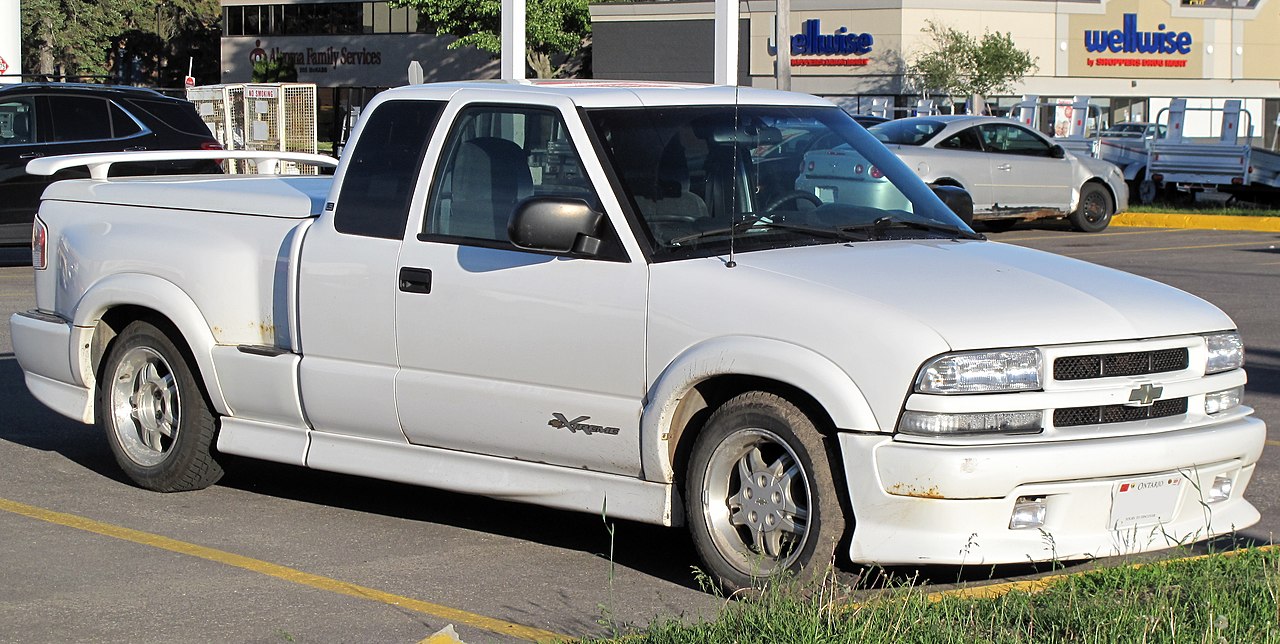 2001 Chevrolet S-10 Ls Xtreme In Summit White - 2022