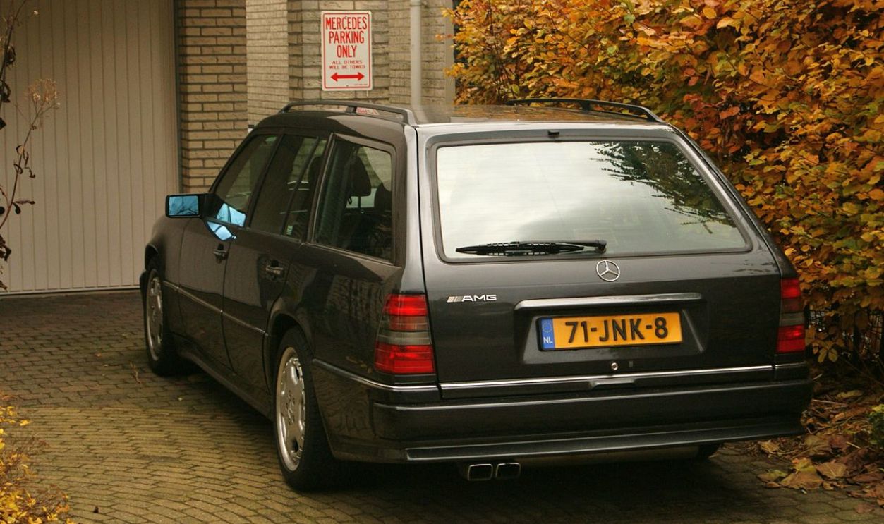 1994 Mercedes-Benz E 36 AMG Kombi