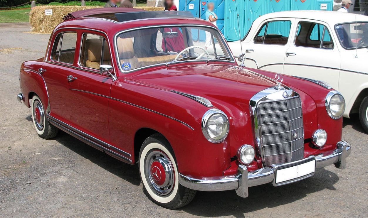 Mercedes-Benz 220 S