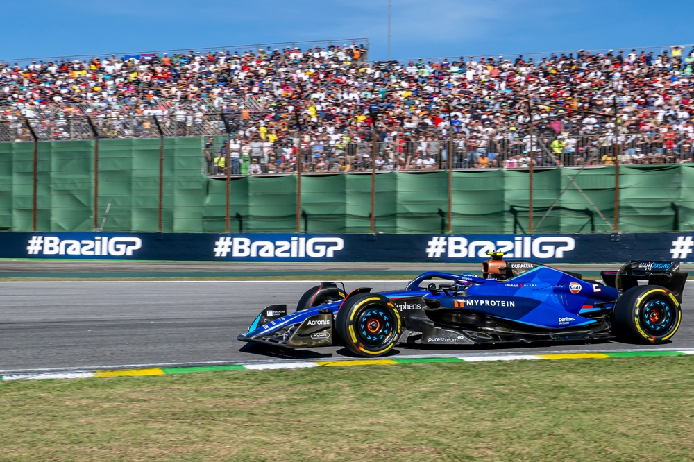 Alex Albon competes at Formula 1 São Paulo Grand Prix