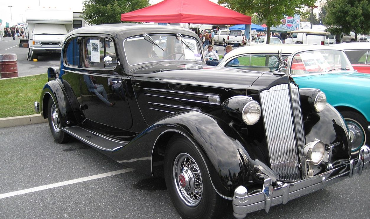 1936 Packard Twelve