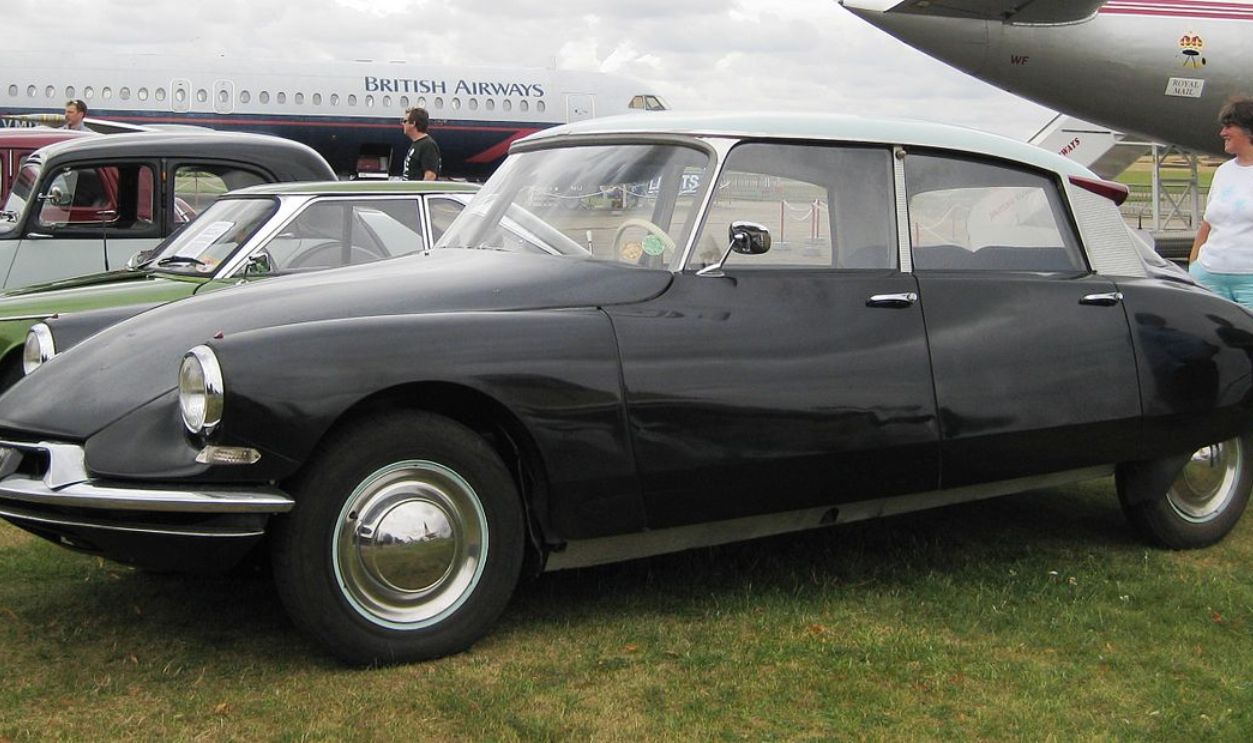 Citroen DS 19