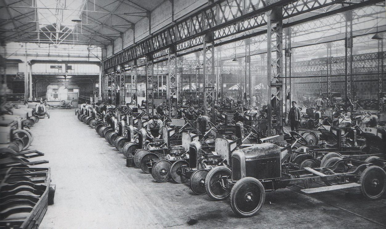 assembly line of a Citroën 10hp