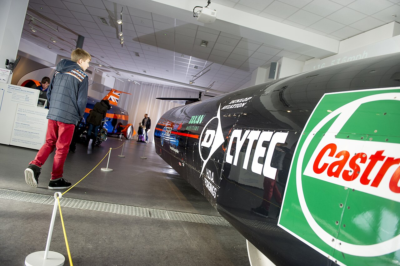 Side View Of Thrust Ssc