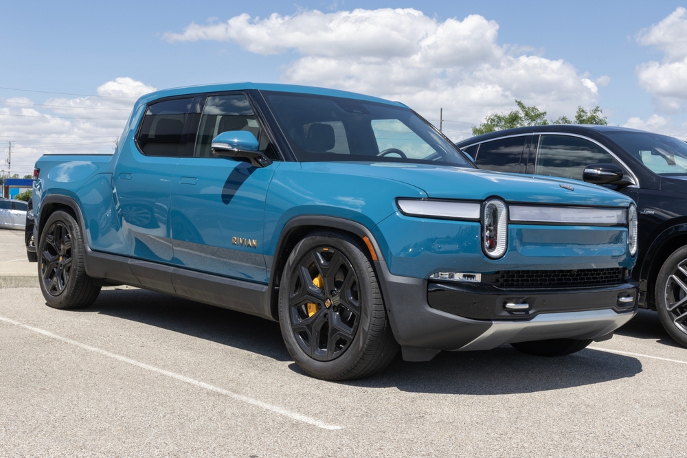 Blue Rivian R1T EV pickup truck 2024