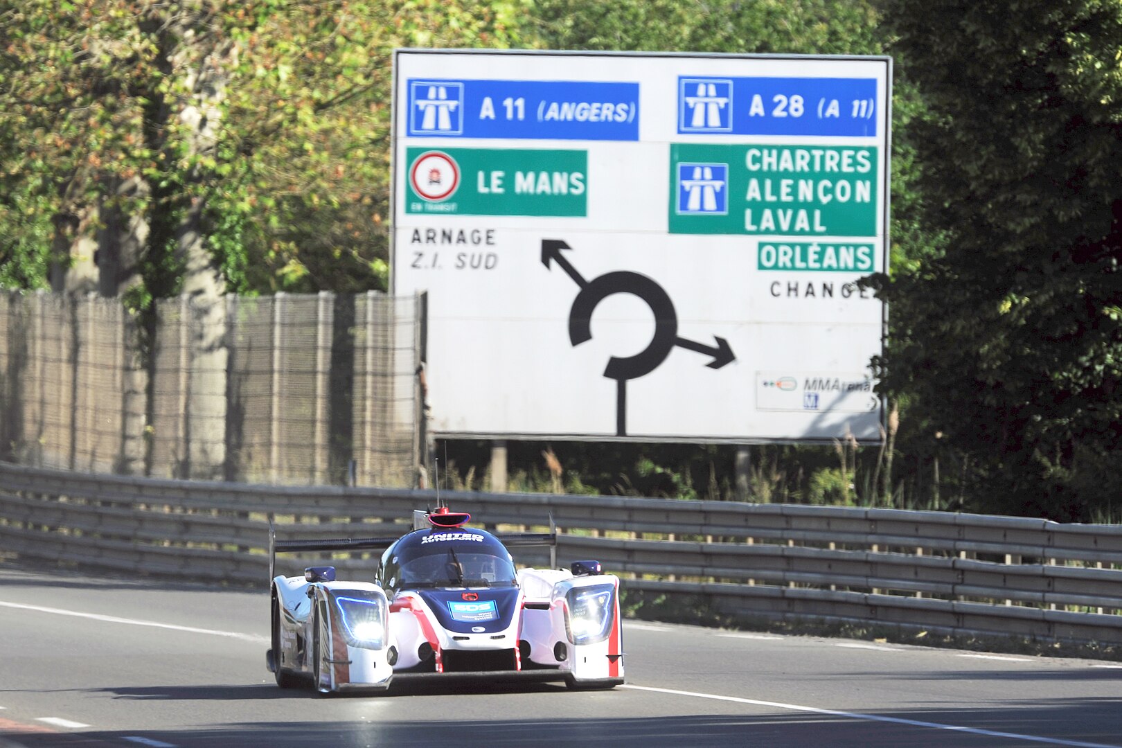 Part of the Mulsanne straight