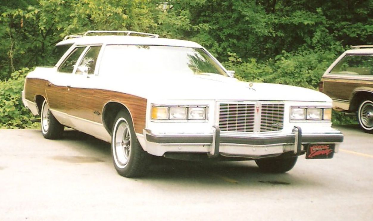 Pontiac Grand Safari (1976)