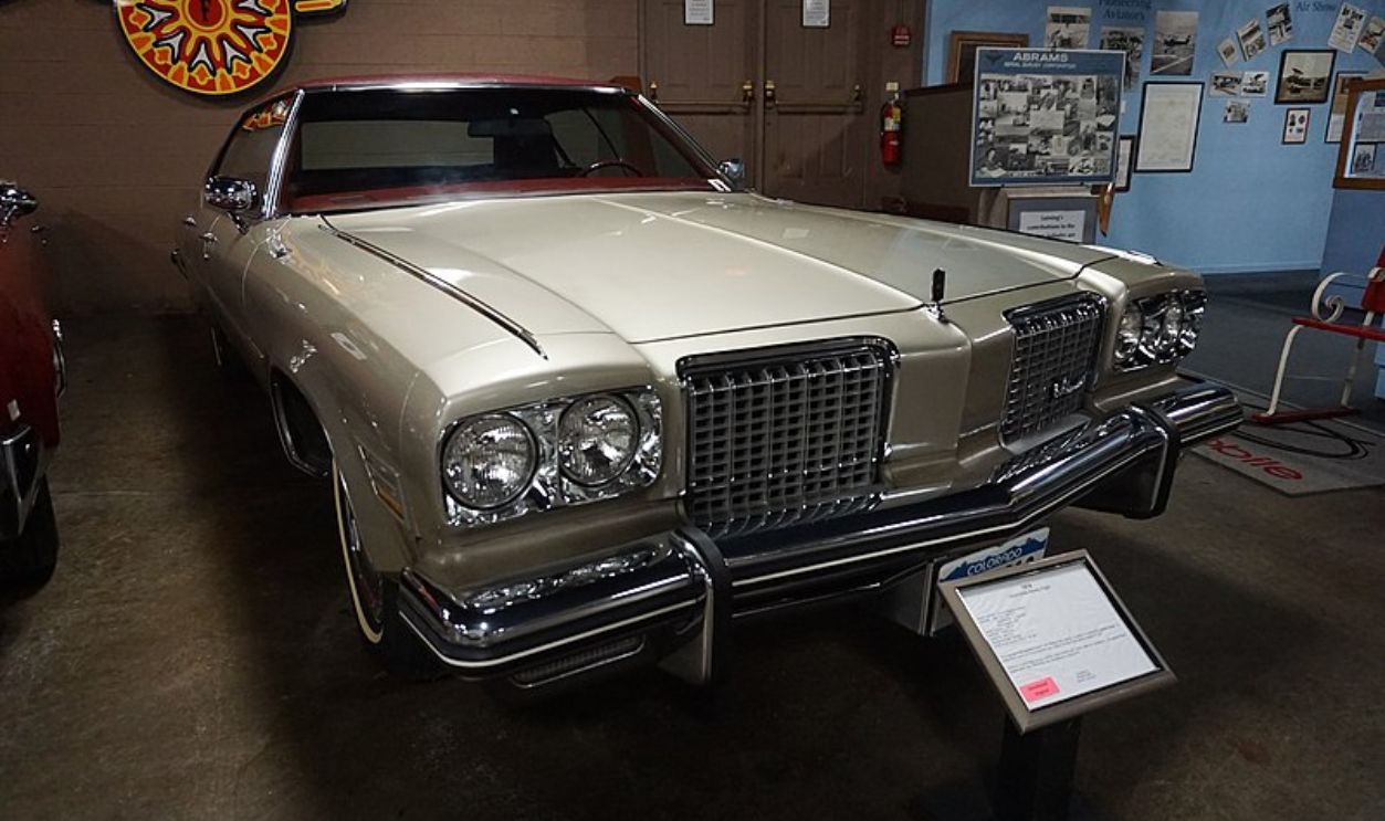 Oldsmobile Ninety-Eight (1974)