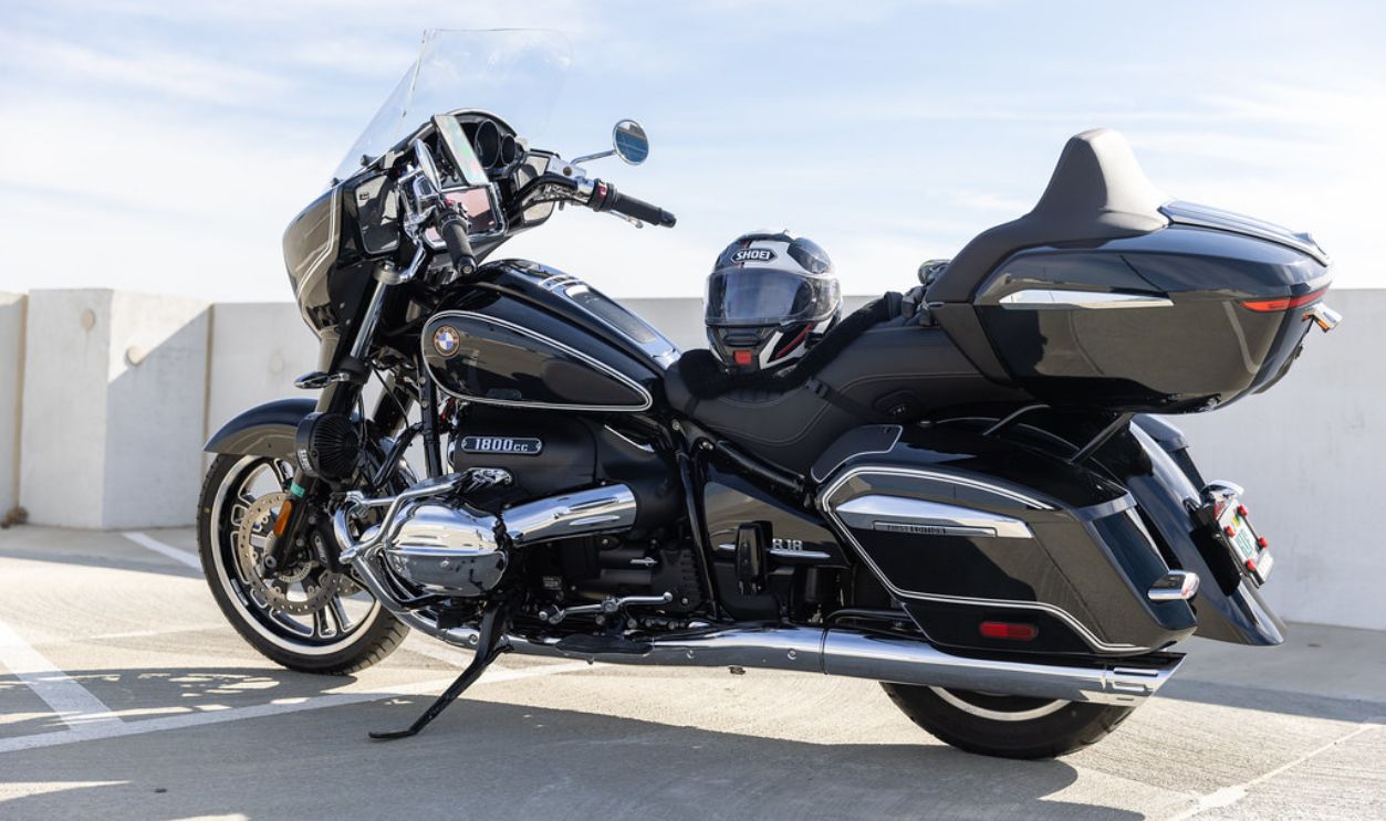 BMW R18 Transcontinental