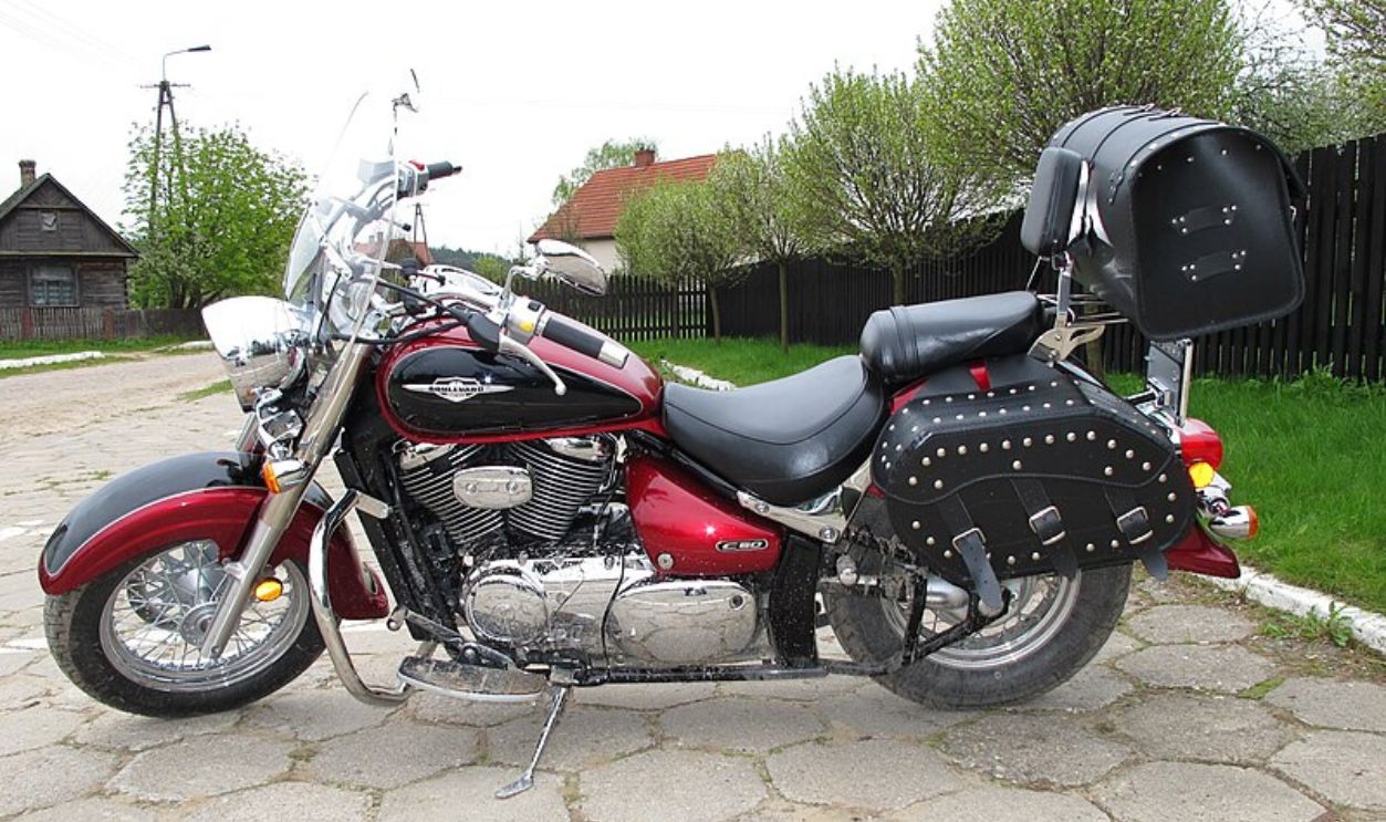 Suzuki Boulevard C50