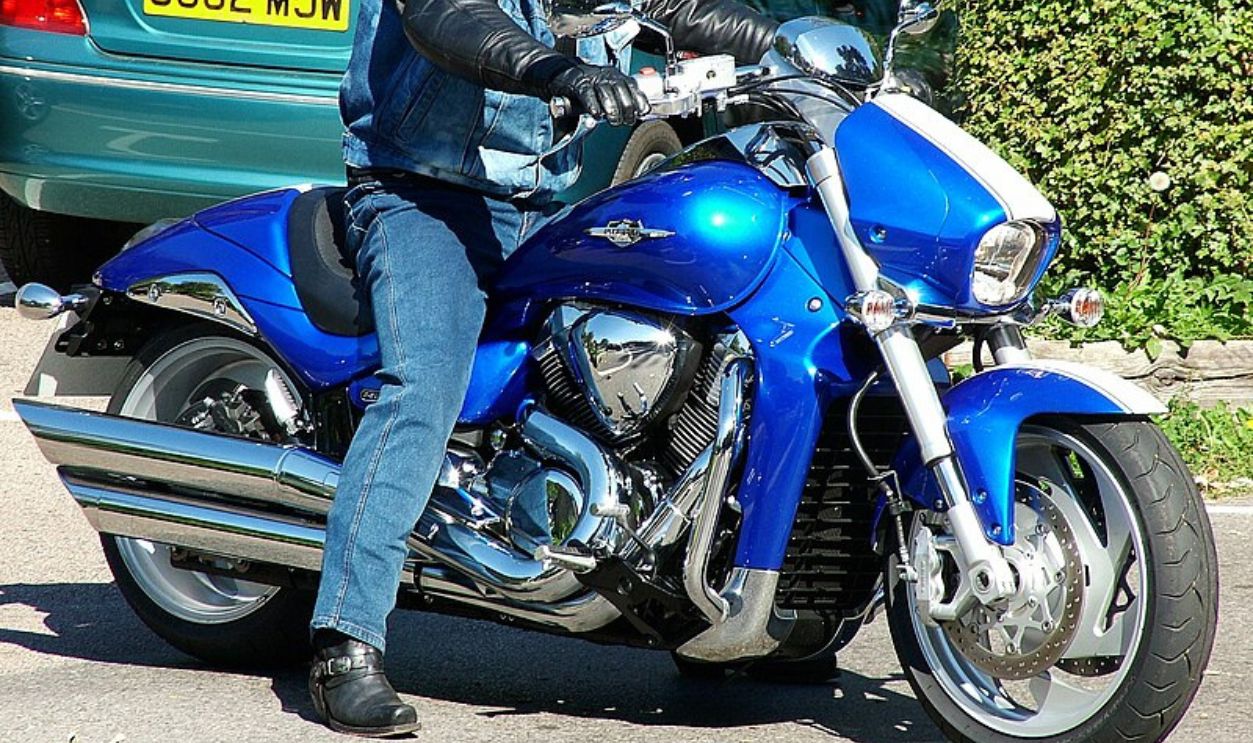 Suzuki Boulevard M109R B.O.S.S