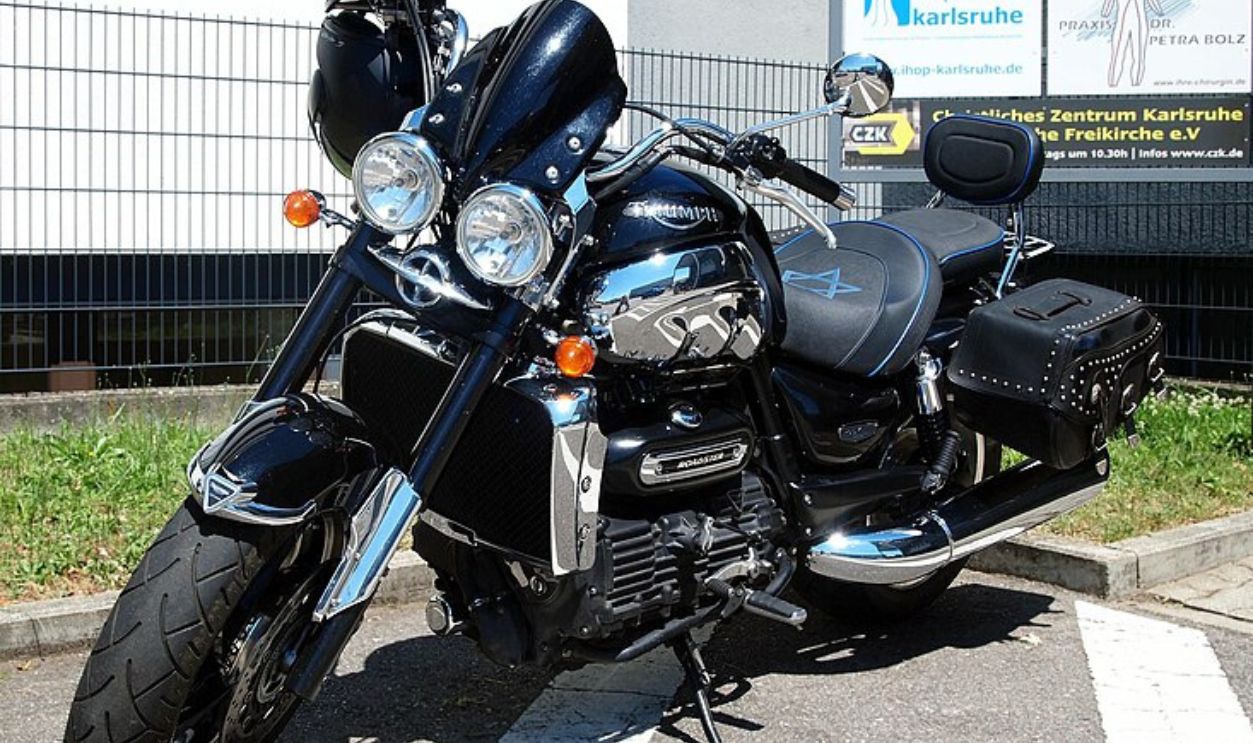 Triumph Rocket 3