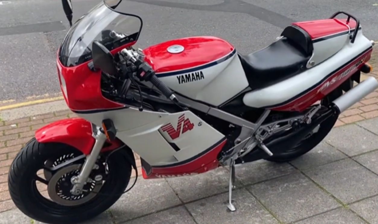 Yamaha RZ500