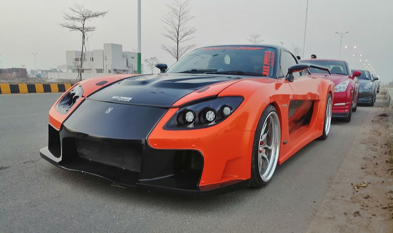 1997 Mazda RX-7 VeilSide Fortune 