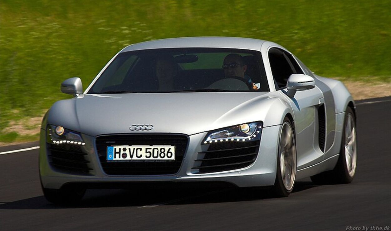 Audi R8
