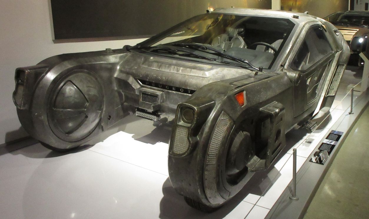 Blade Runner (1982, 2017): The Spinner