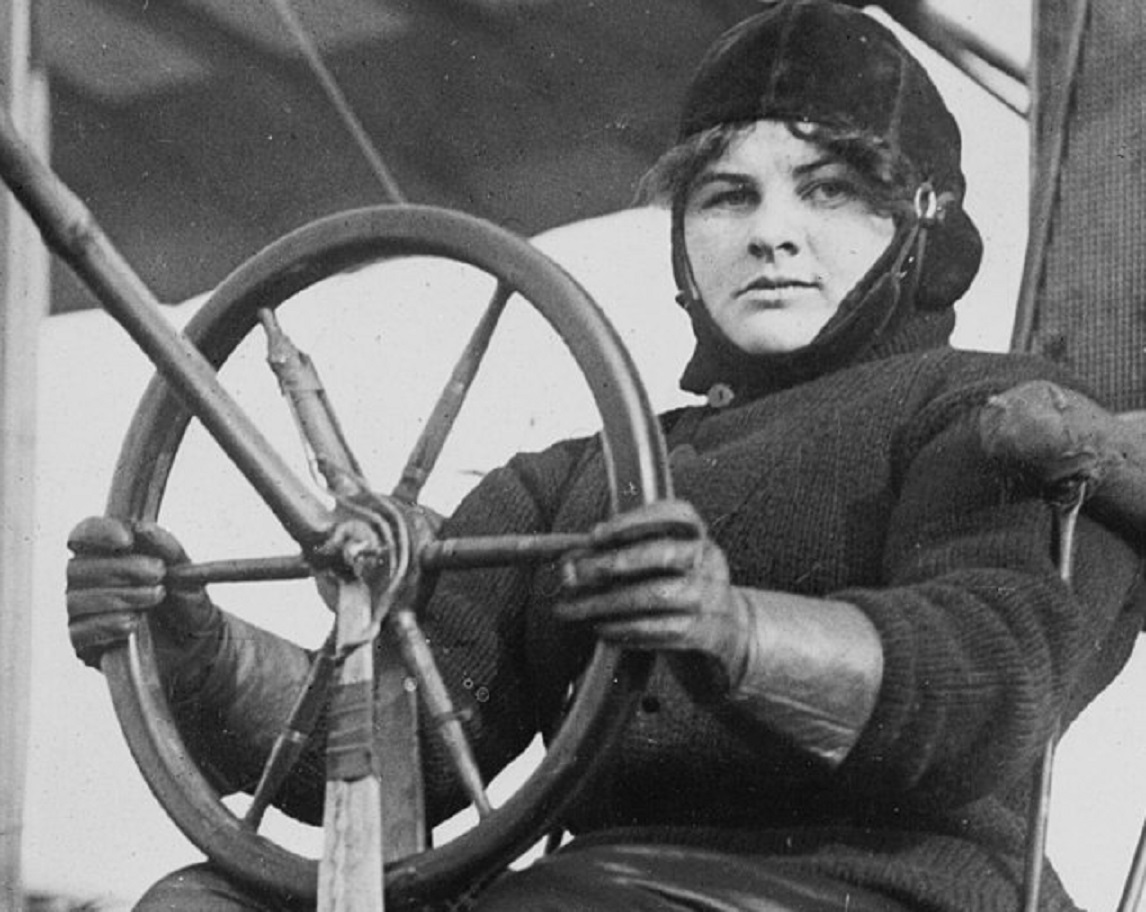 Blanche Stuart Scott in her biplane 1910-15