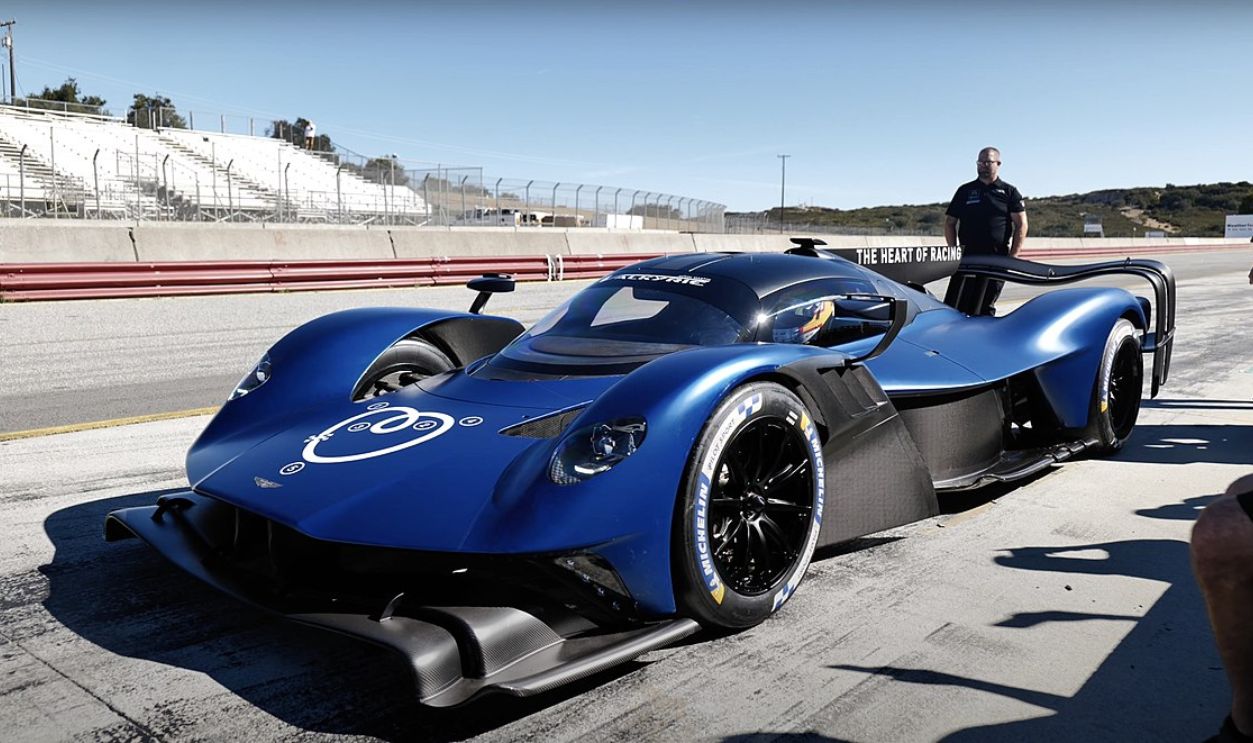 Aston Martin Valkyrie AMR Pro (2021)
