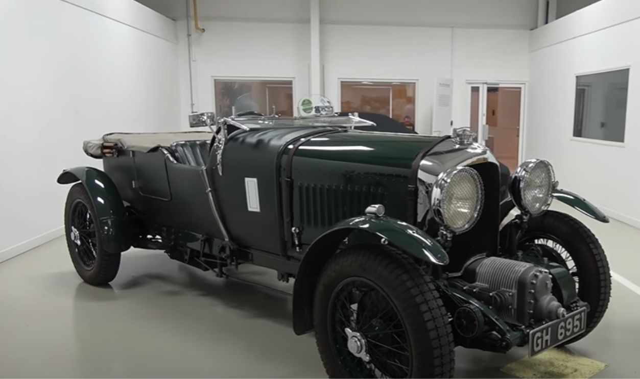 Bentley Blower Continuation Series (2020)
