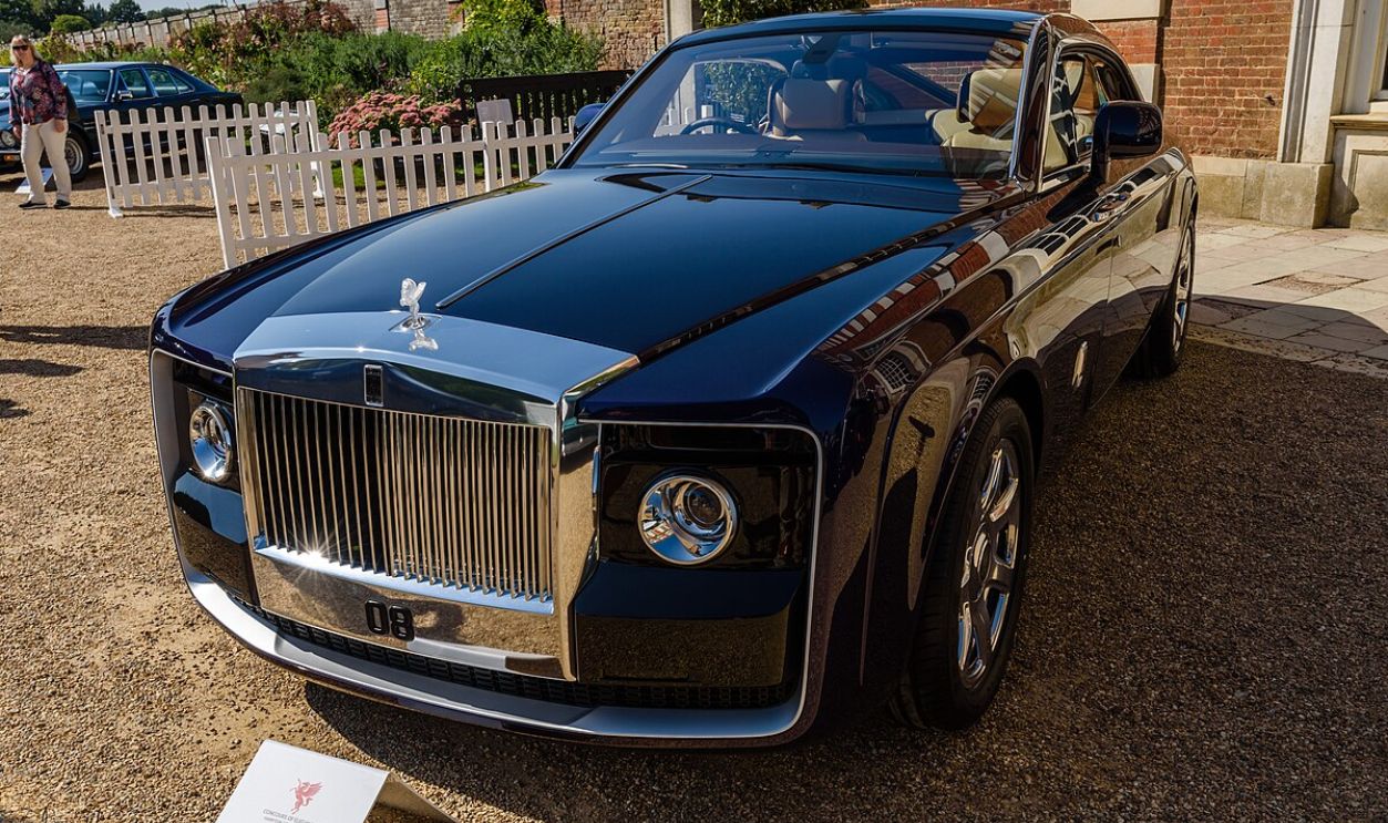 Rolls-Royce Sweptail (2017)