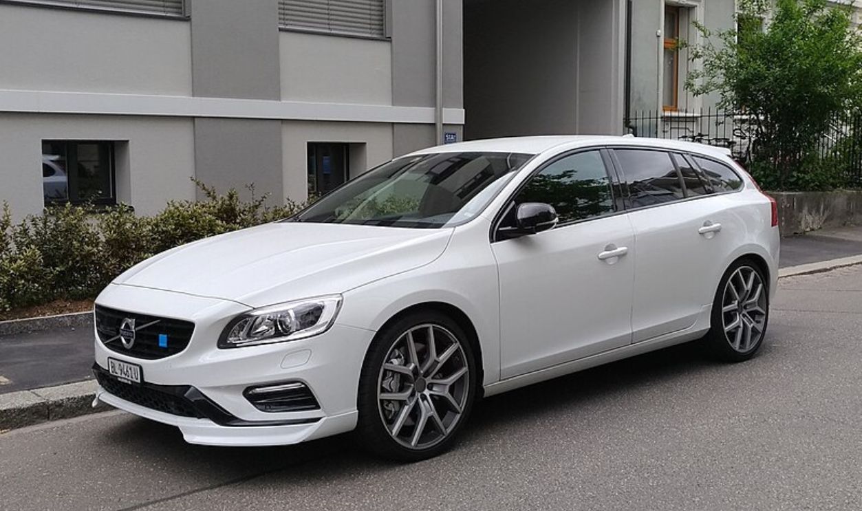 2018 Volvo V60 Polestar