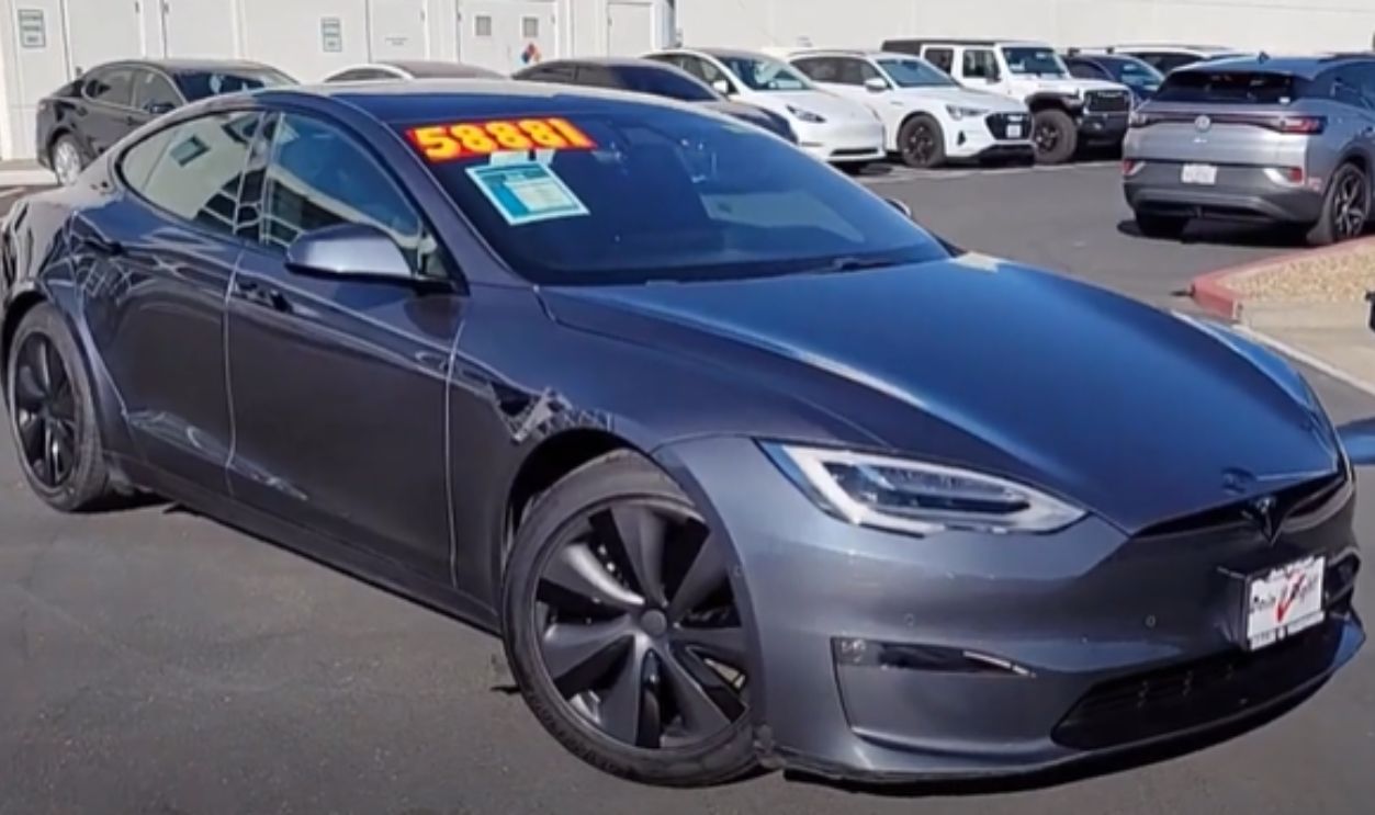 Tesla Model S Plaid