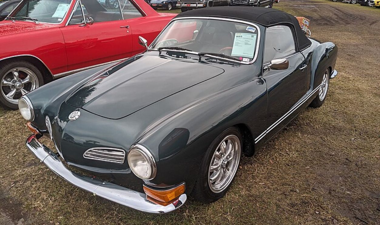 1970 Volkswagen Karmann Ghia Convertible