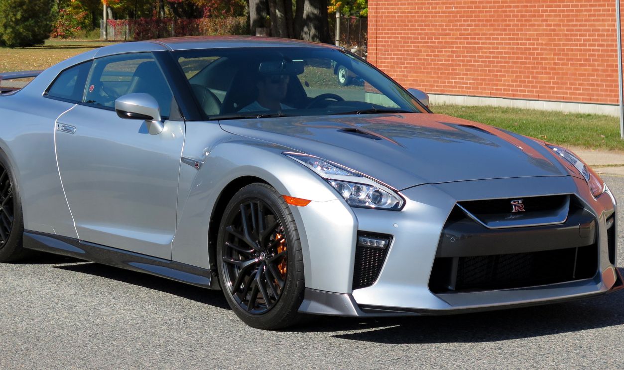 Nissan GT-R