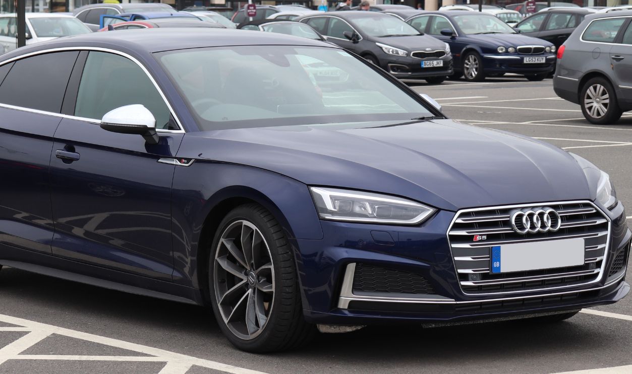Audi S5