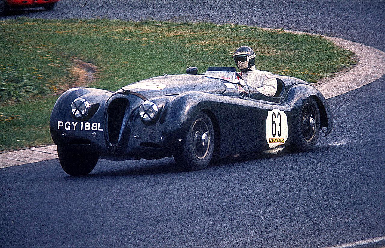 Photo of a Jaguar XK120,