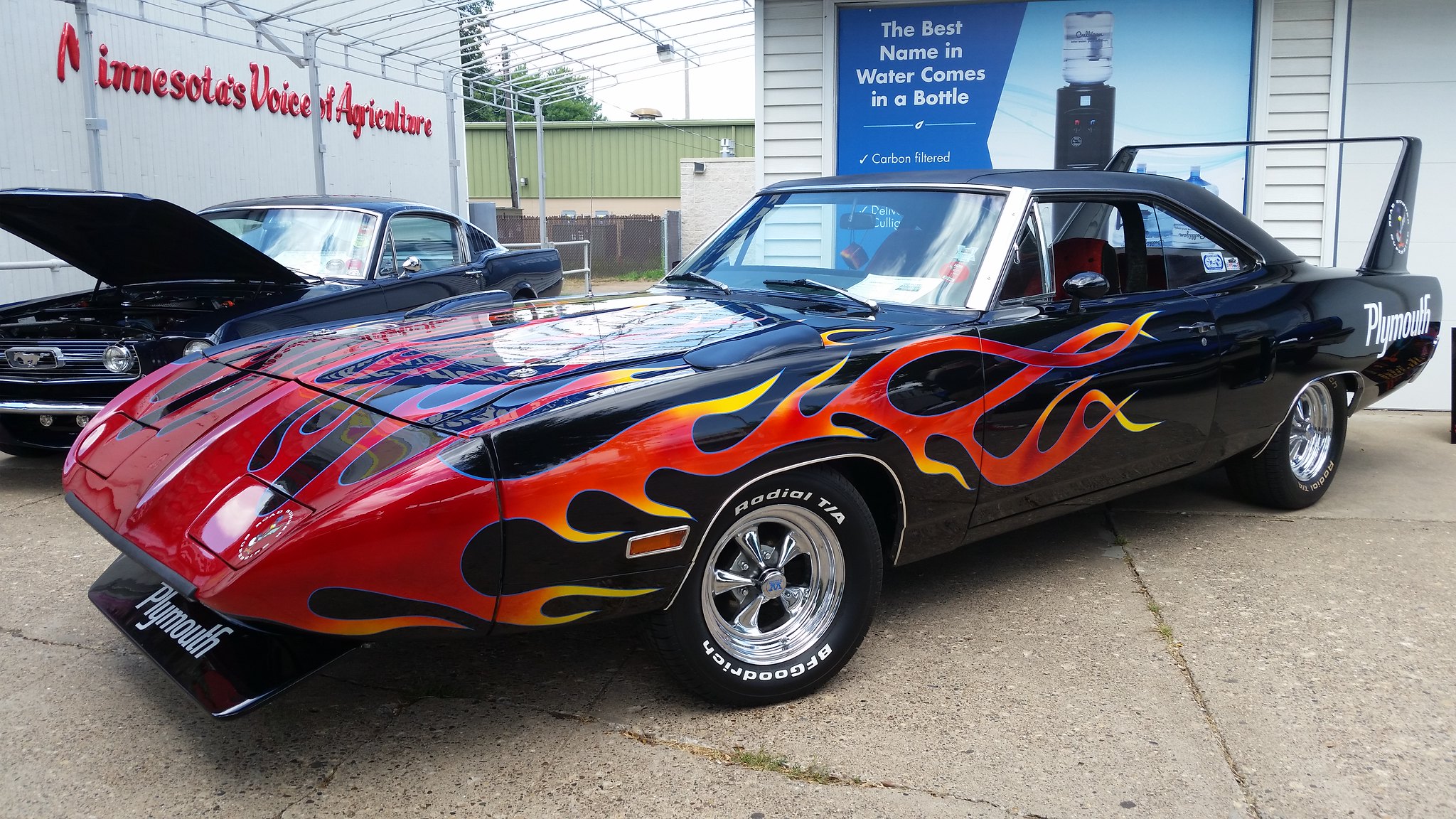 1970 Plymouth Road Runner Super Bird