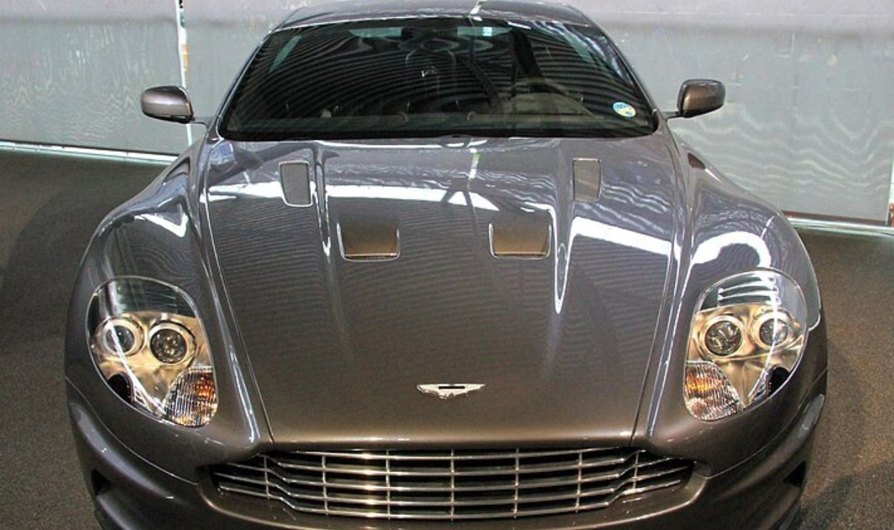 Aston Martin DBS