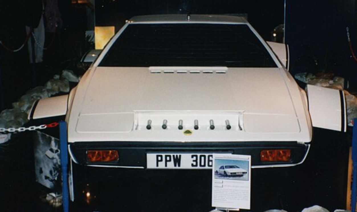 Lotus Esprit