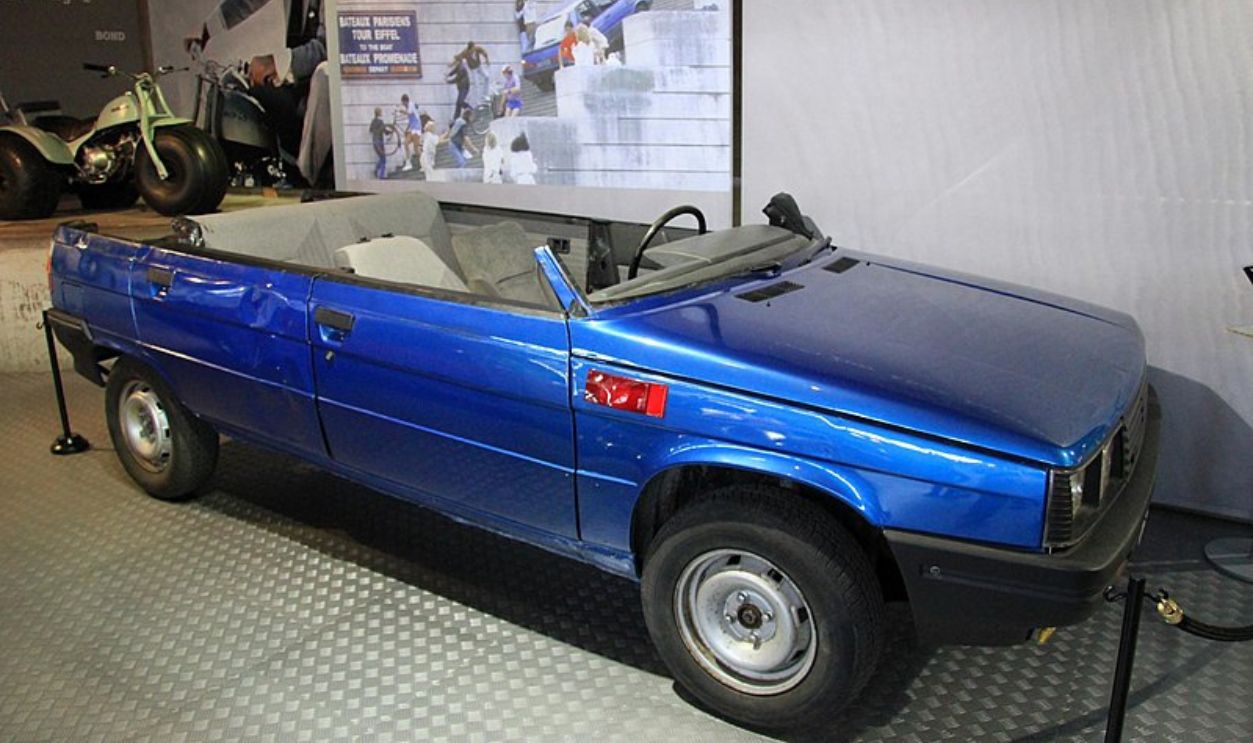 Renault 11
