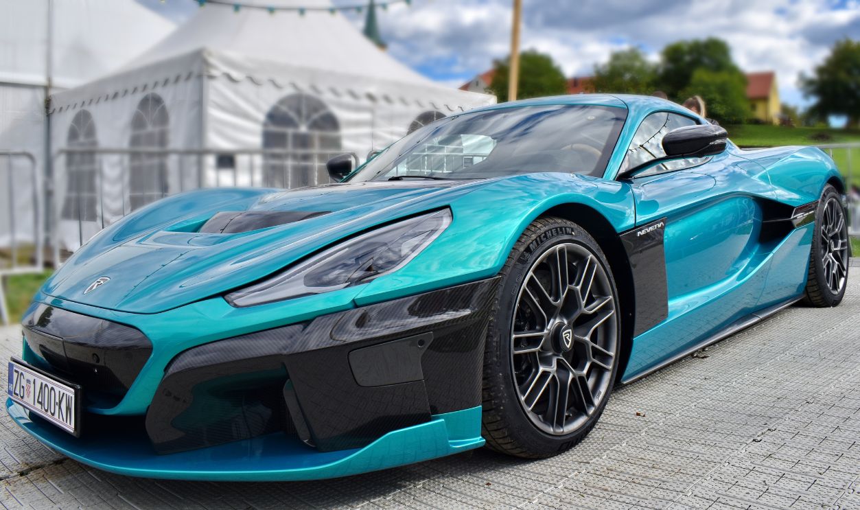 Rimac Nevara