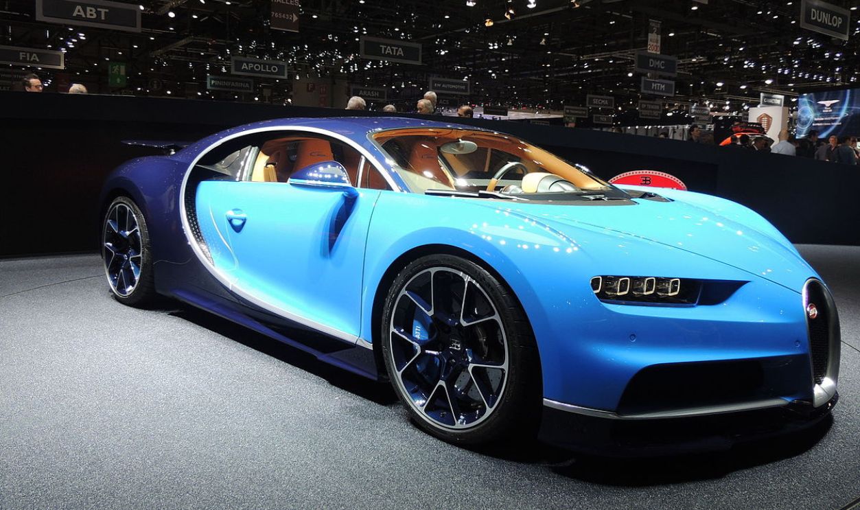 Bugatti Chiron - 1
