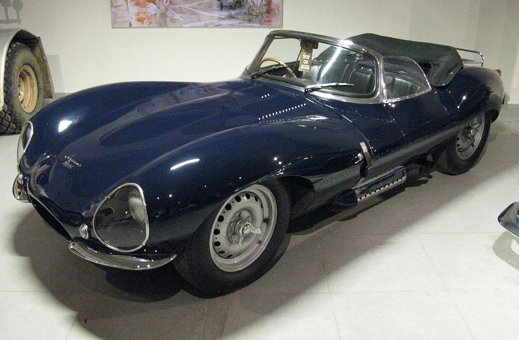 Close up Photo of 1957 Jaguar XK-SS