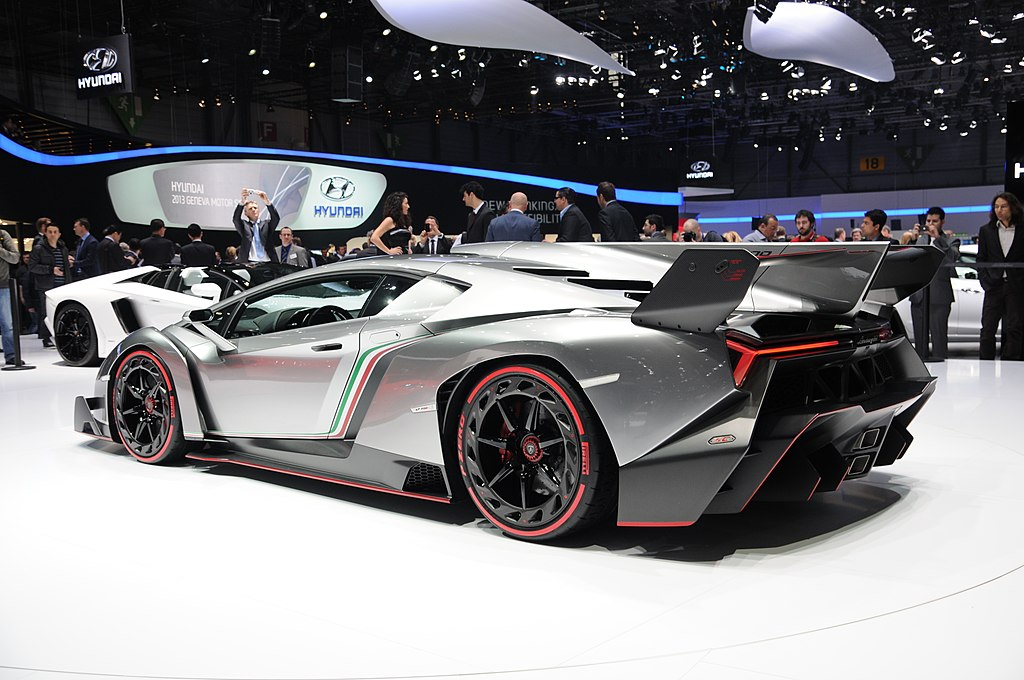 Close up Photo of The Lamborghini Veneno