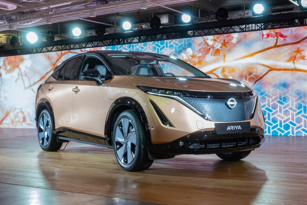 Nissan Ariya on exposition point