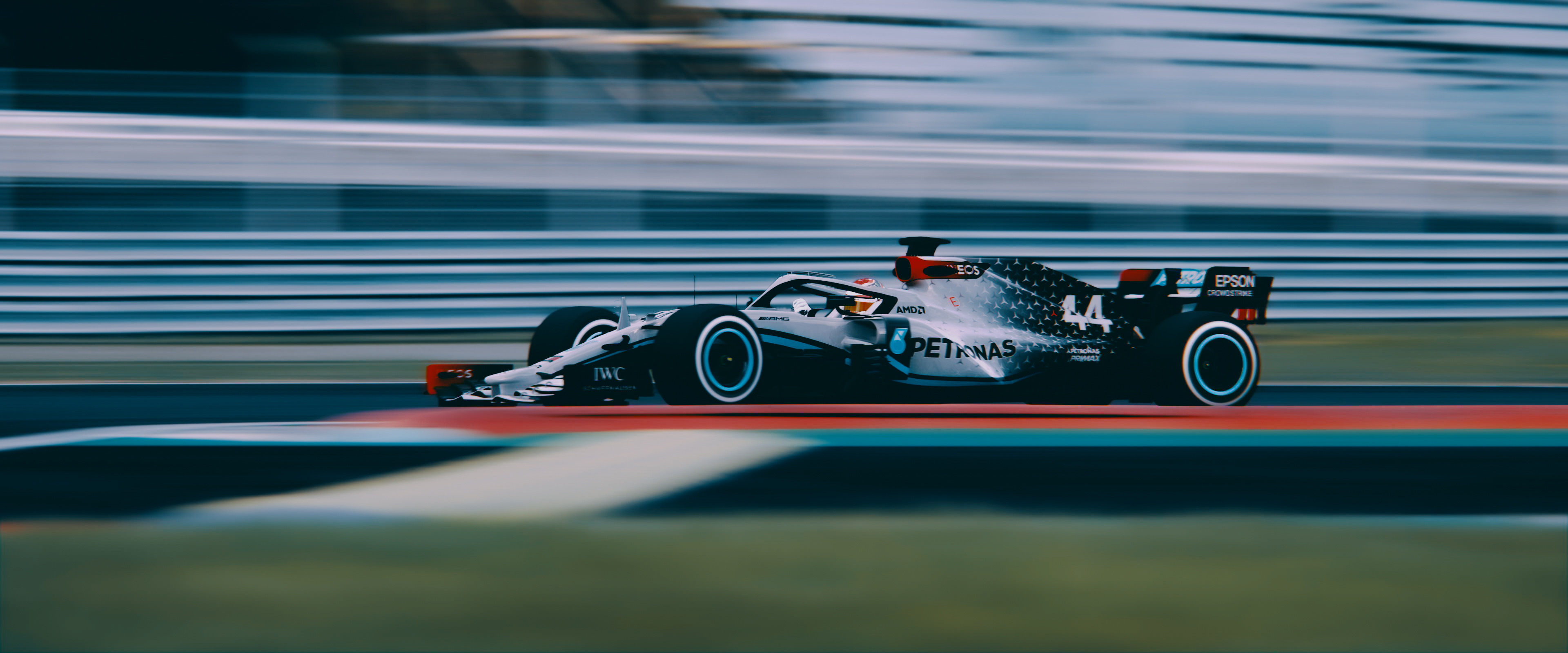 Mercedes-AMG W11 EQ Performance