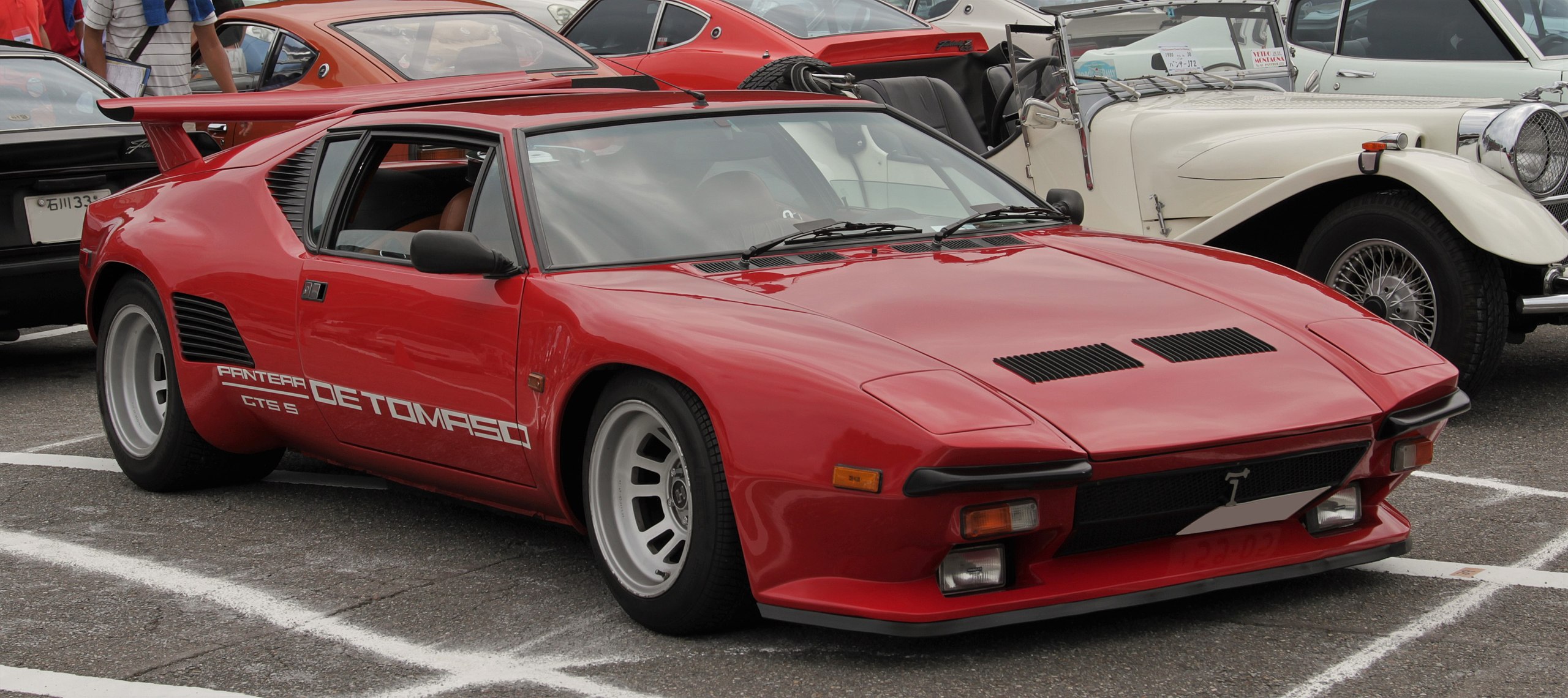 Red De Tomaso Pantera GT5-S - 2017