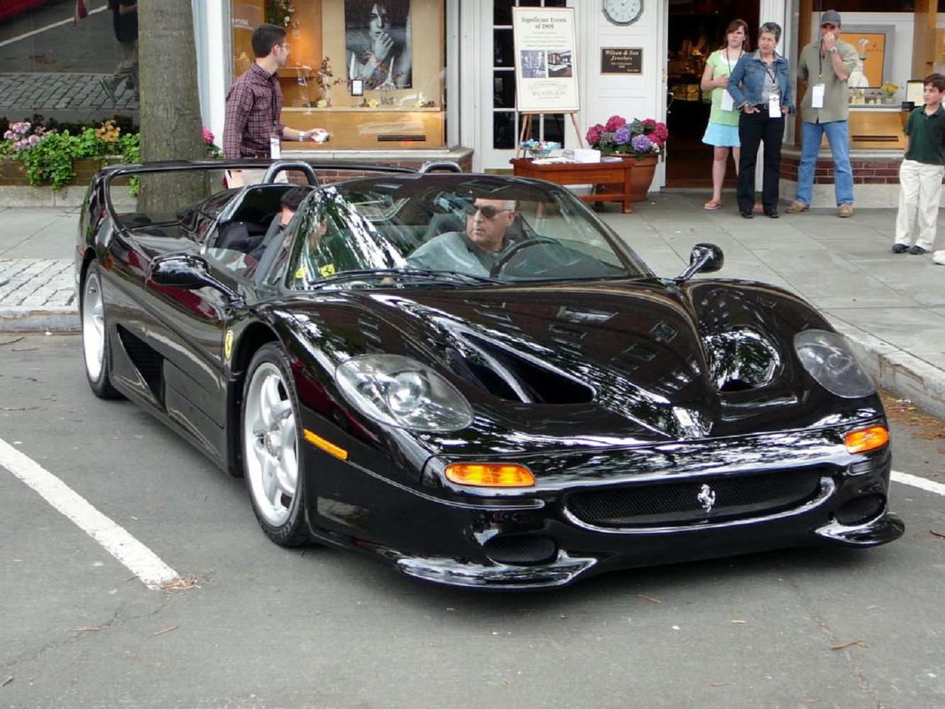 Black Ferrari F50 on the road - 2006